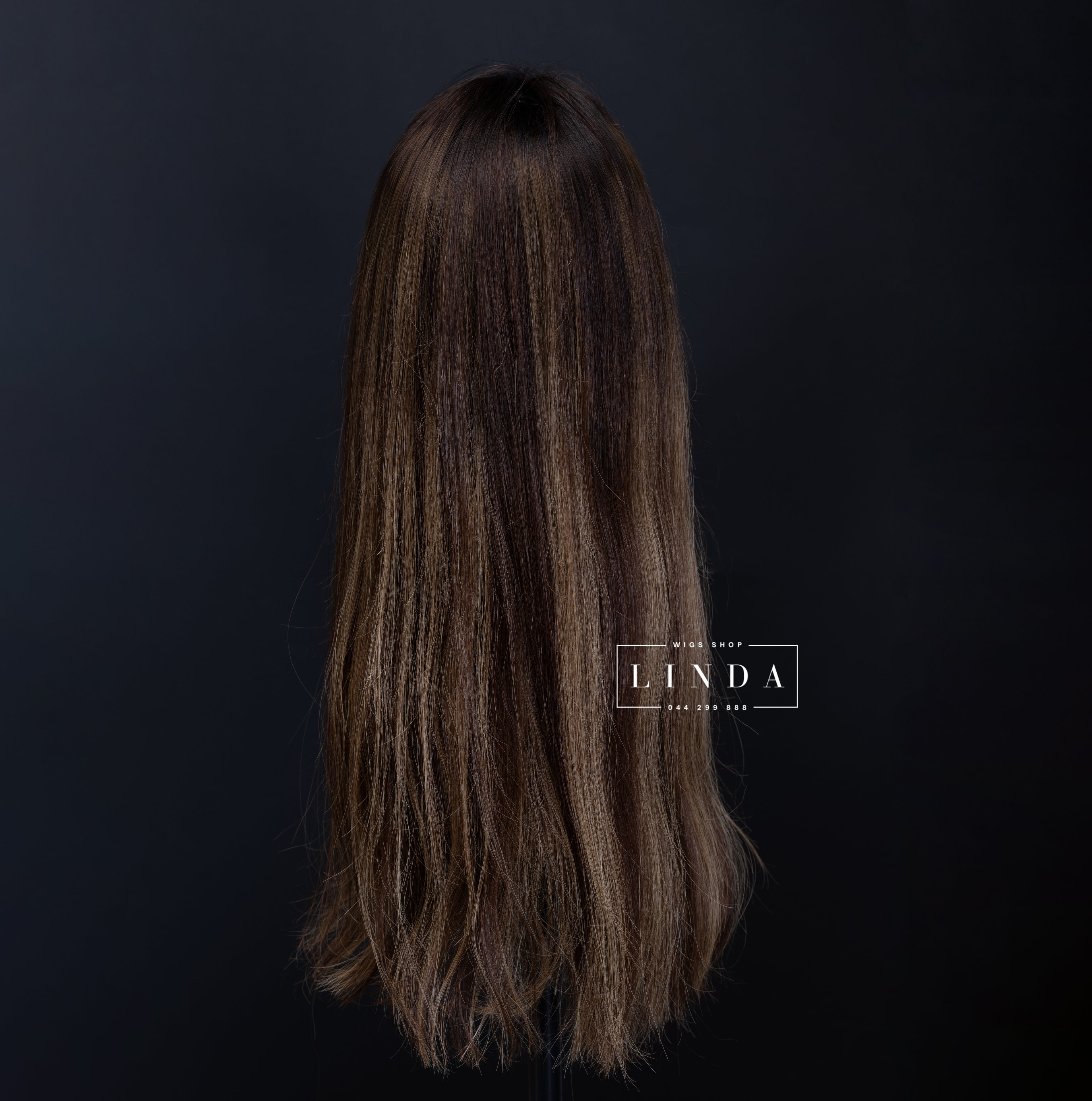 Wavy Light Brown Natural Front and Side Lace Wig – Medium Length