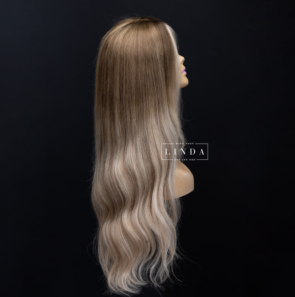 Wavy Light Brown Natural Lace Front Wig – Long Length