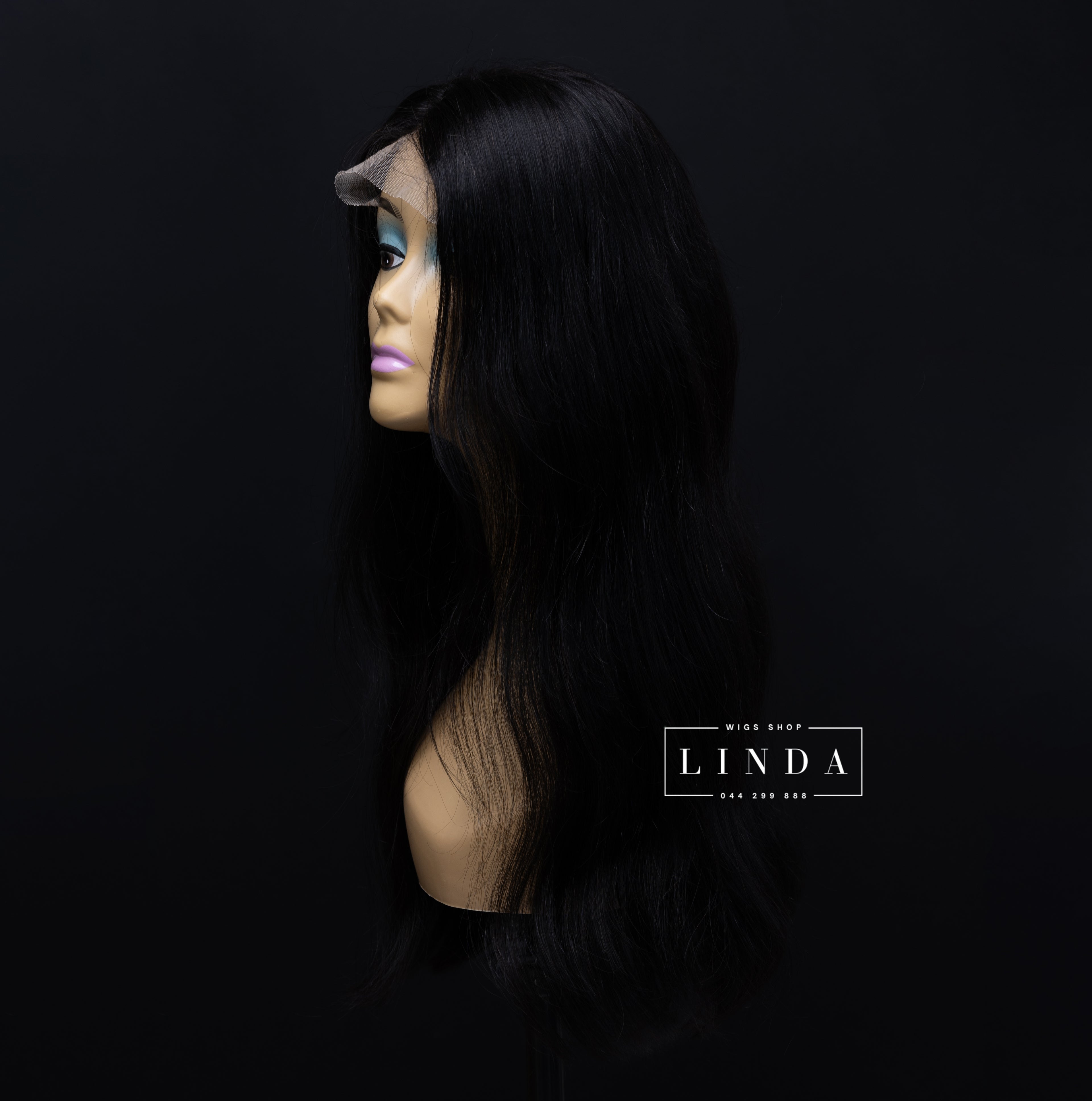 Black Natural Lace Front Wig – Medium Length