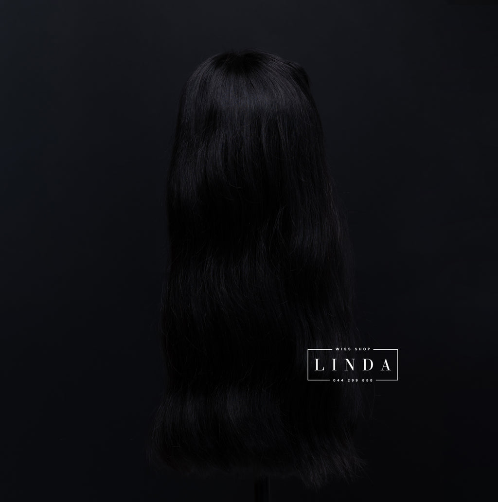 Black Natural Lace Front Wig – Medium Length